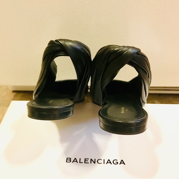 New BALENCIAGA Flats - Picture 3 of 4